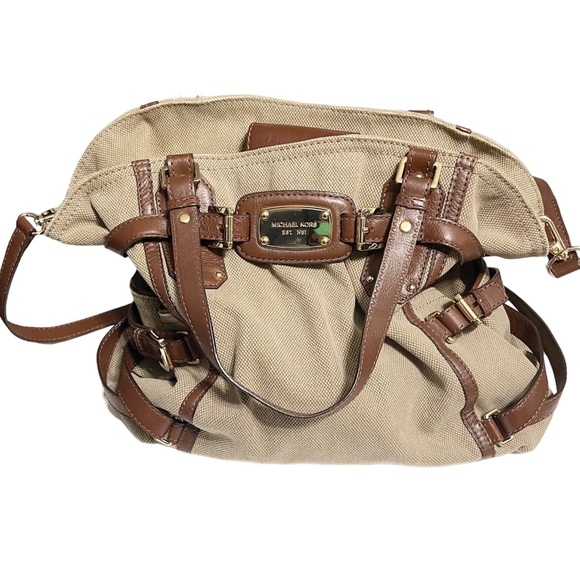 MICHAEL KORS Ganesvoort Y2K Canvas and Leather Bag - Picture 2 of 12